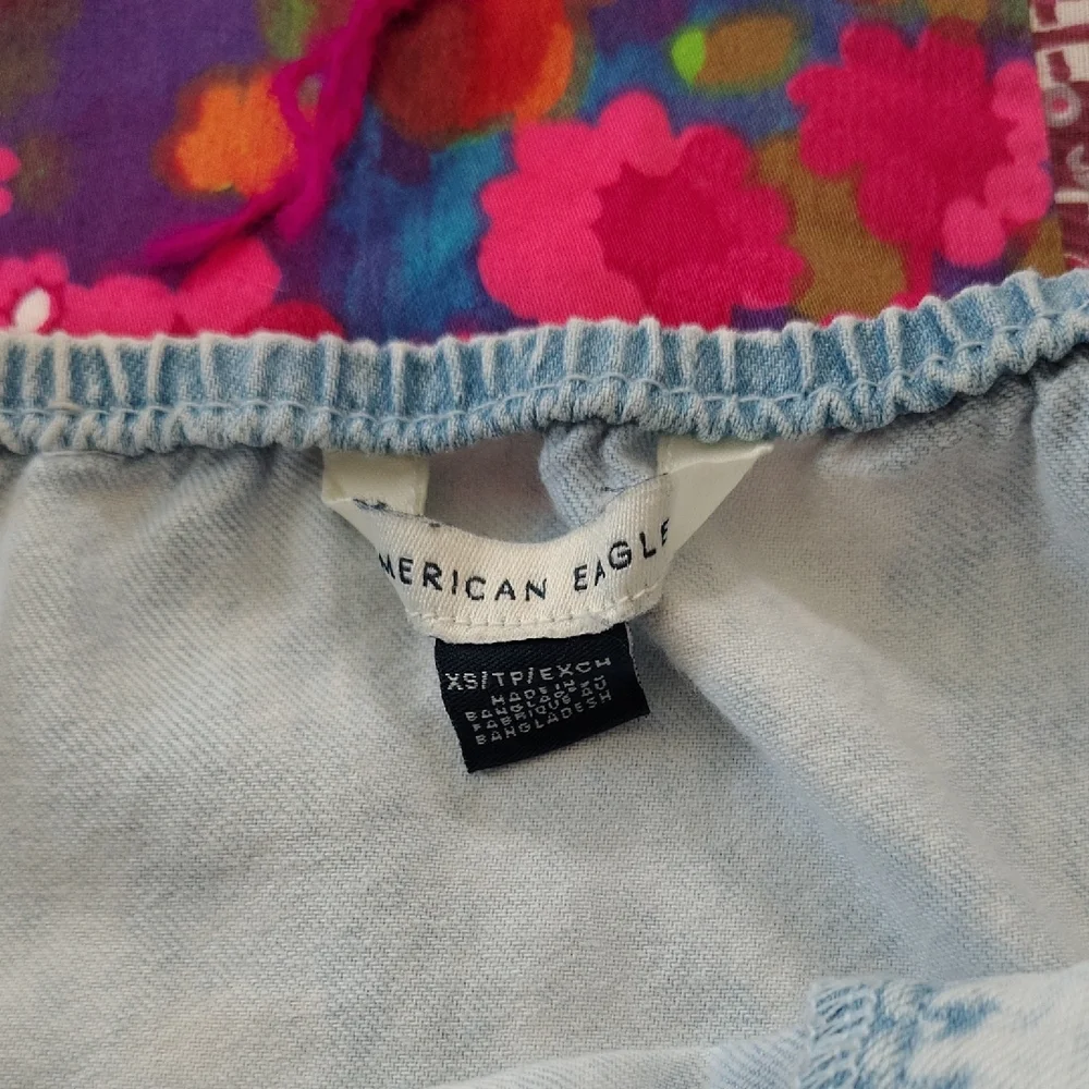 American Eagle Outfitters Light Blue Denim-Effect Button Front Camisole - Picture 2 of 9
